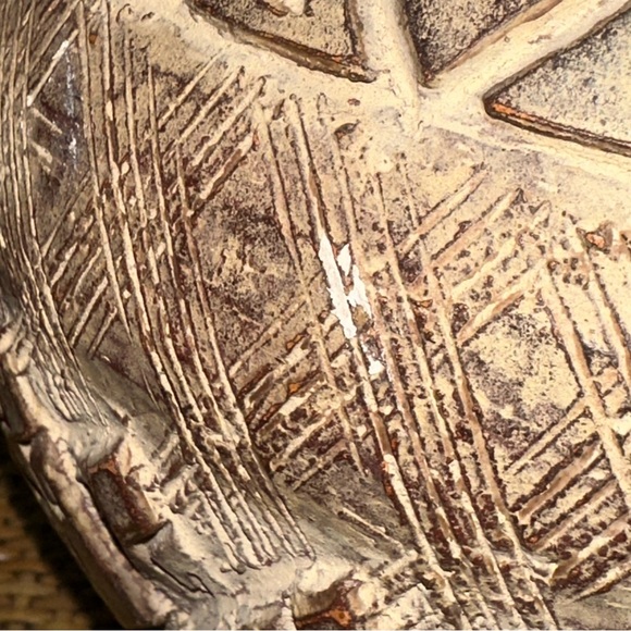 Vintage Mid Century Latin American Round Clay Tribal Vase Textured Geometric - Picture 5 of 13